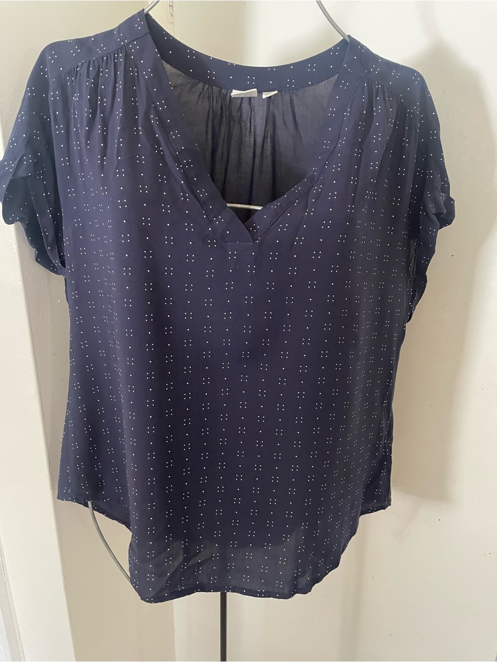 GAP Navy Short Sleeve V-Neck Blouse with Tiny White Dot Print